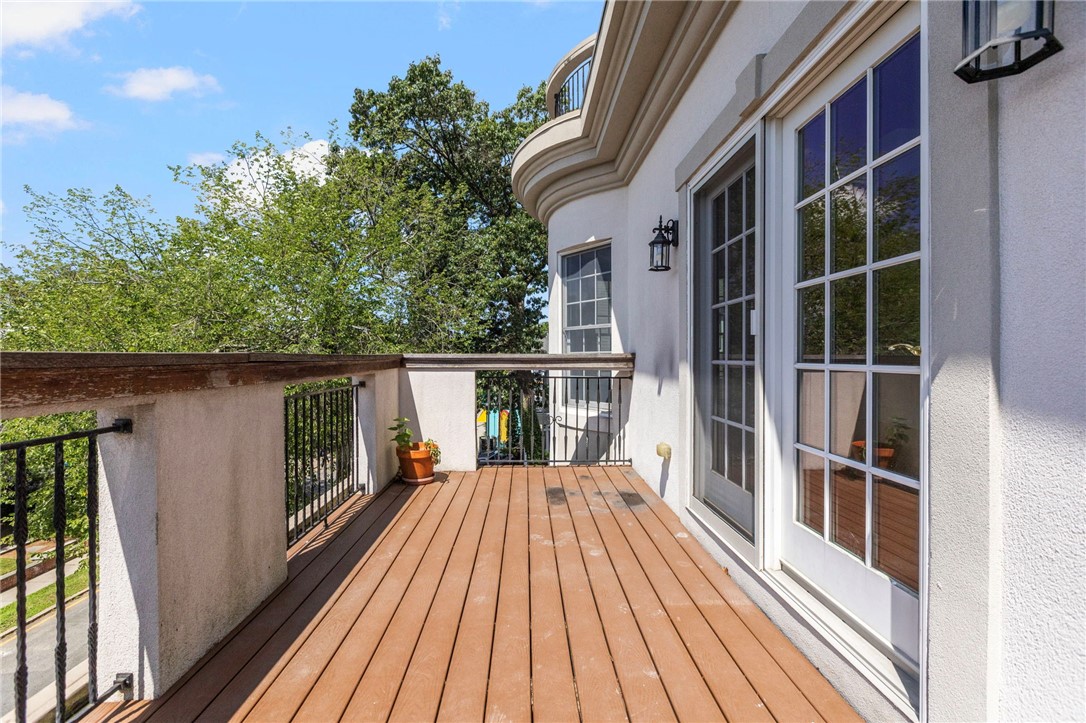 30 South Angell Street 3