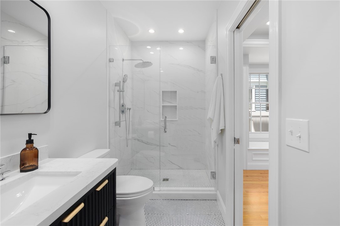 30 South Angell Street 3