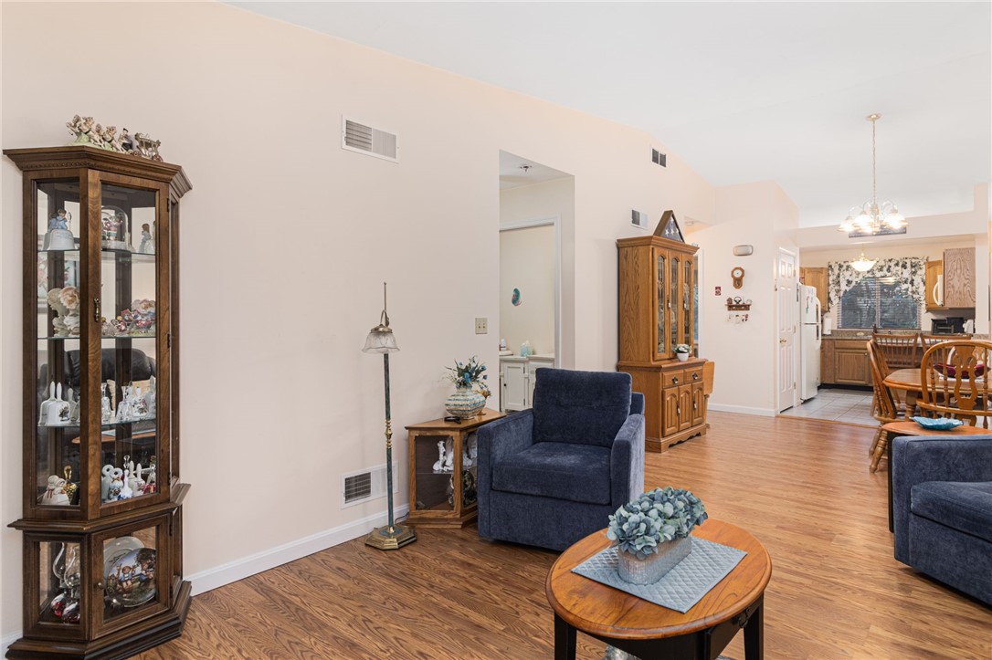 125 Pleasant View Avenue 50