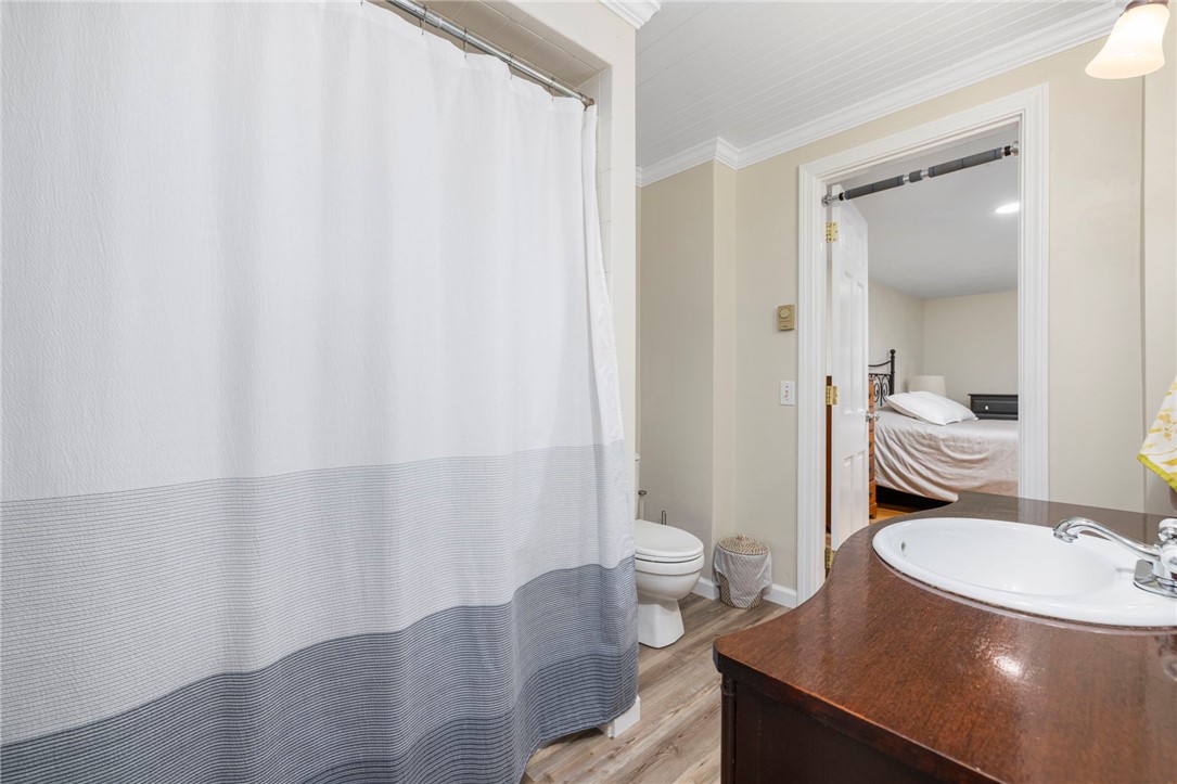 165 Waterman Street 2