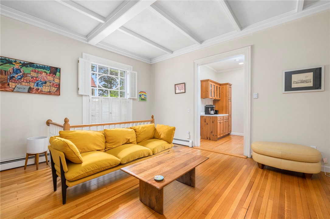 165 Waterman Street 2