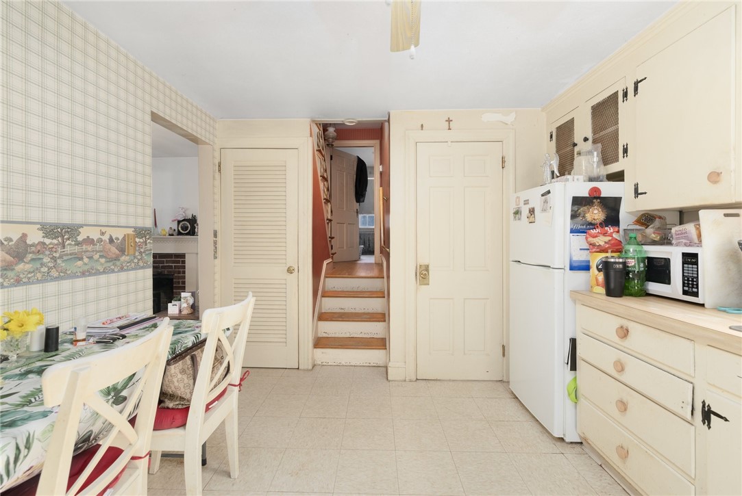 607 Elmdale Road