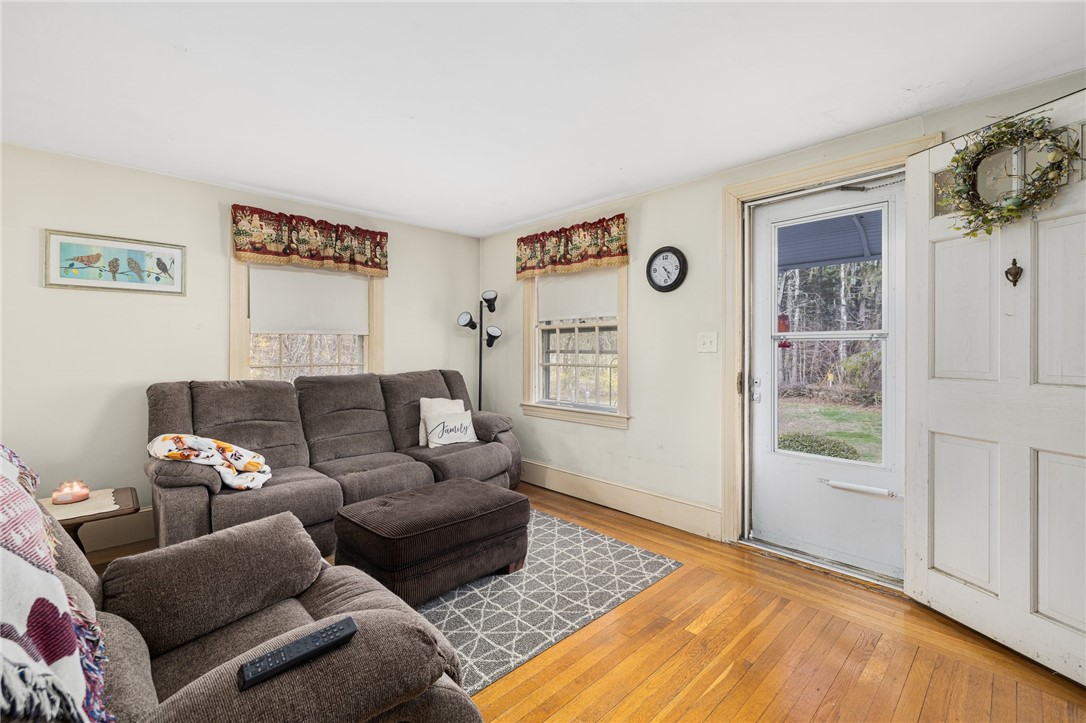 607 Elmdale Road