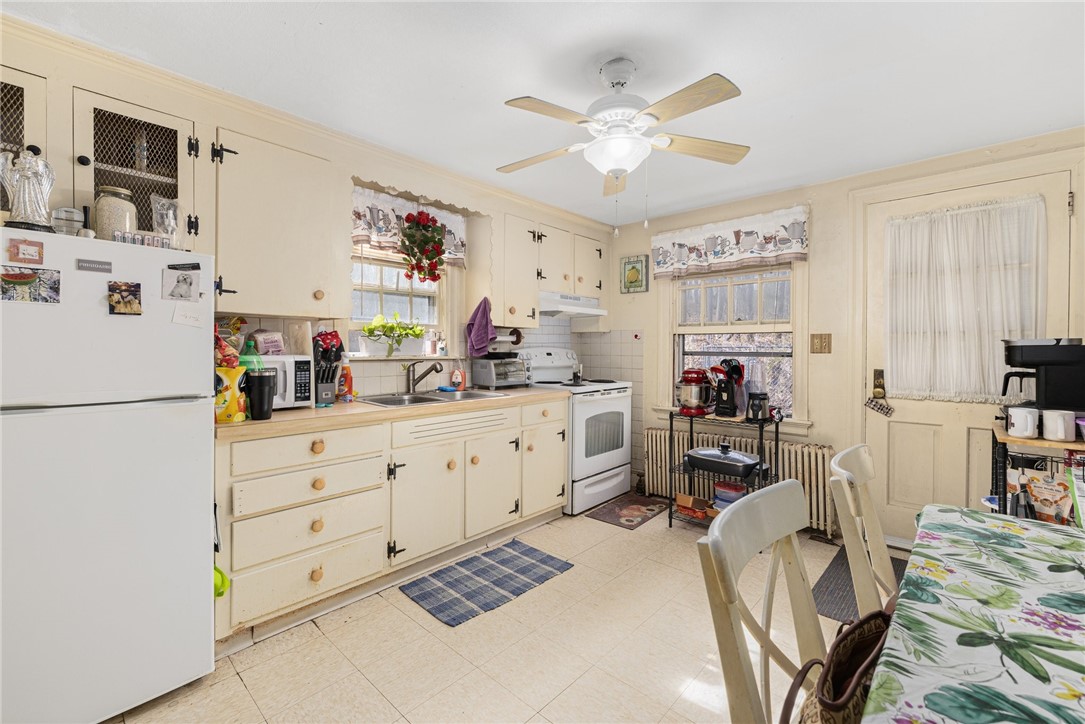 607 Elmdale Road