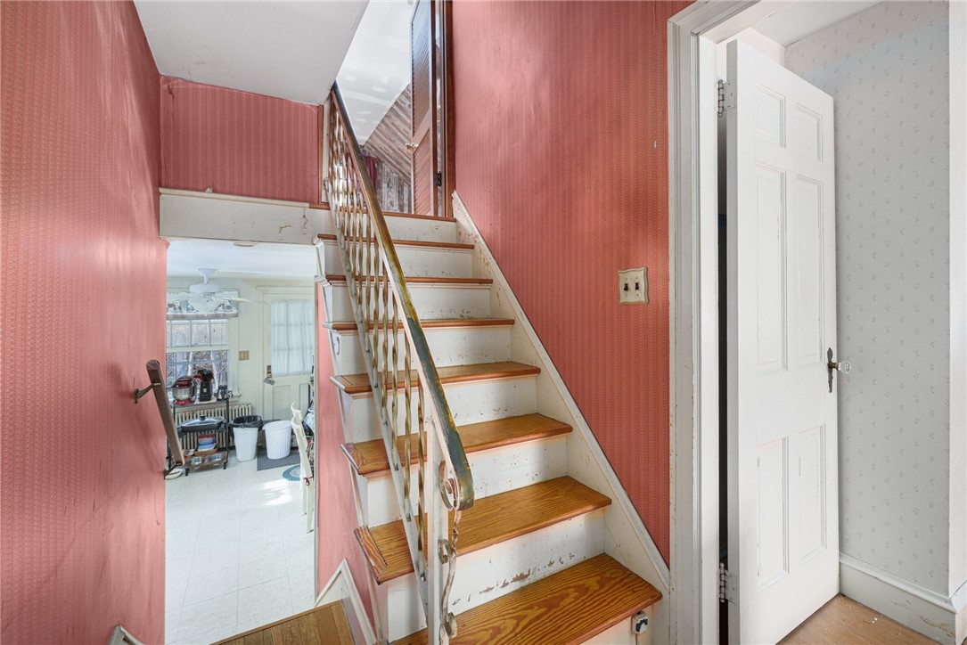 607 Elmdale Road