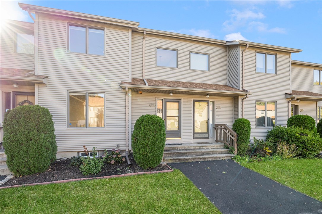161 Holland Street 302