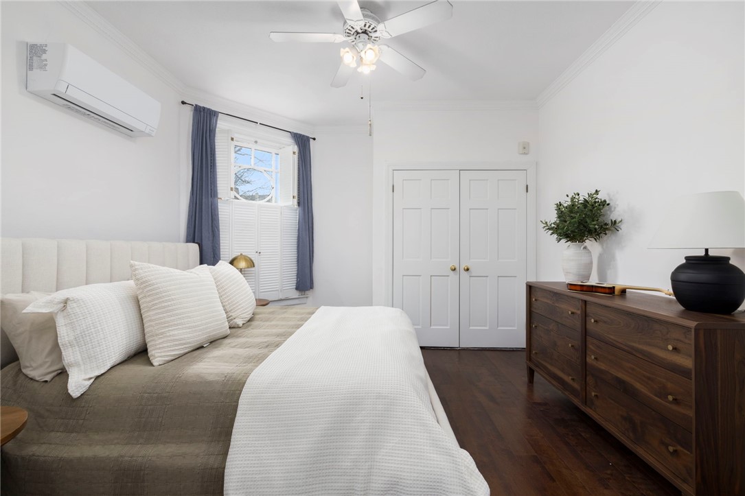 165 Waterman Street 2