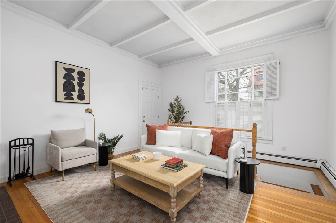 165 Waterman Street 2