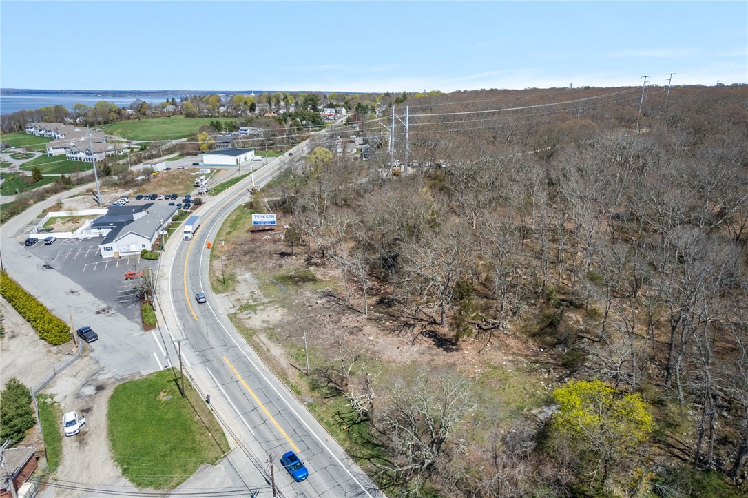 994 Main Road