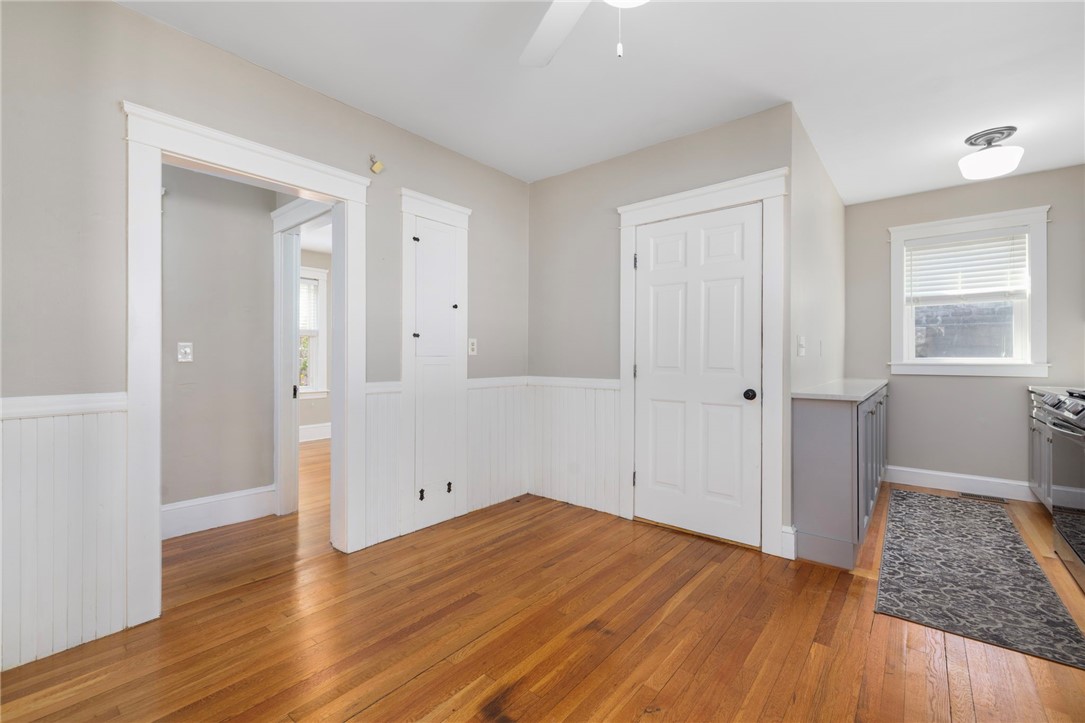 92 Colonial Road