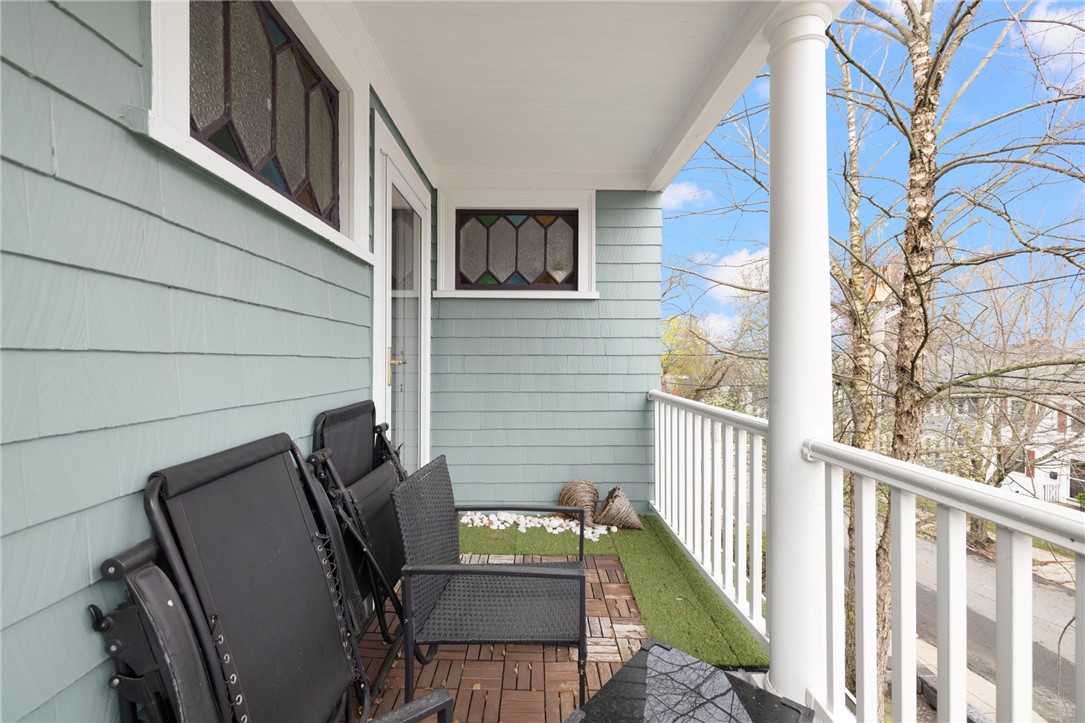 92 Colonial Road