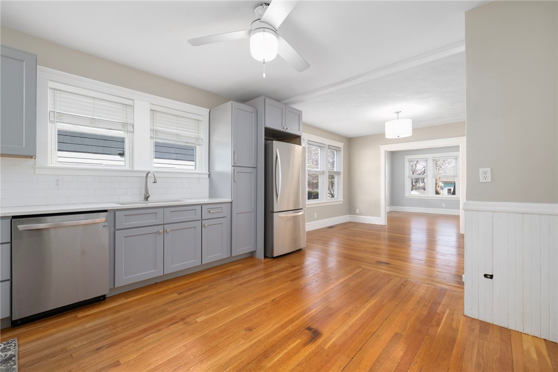 92 Colonial Road