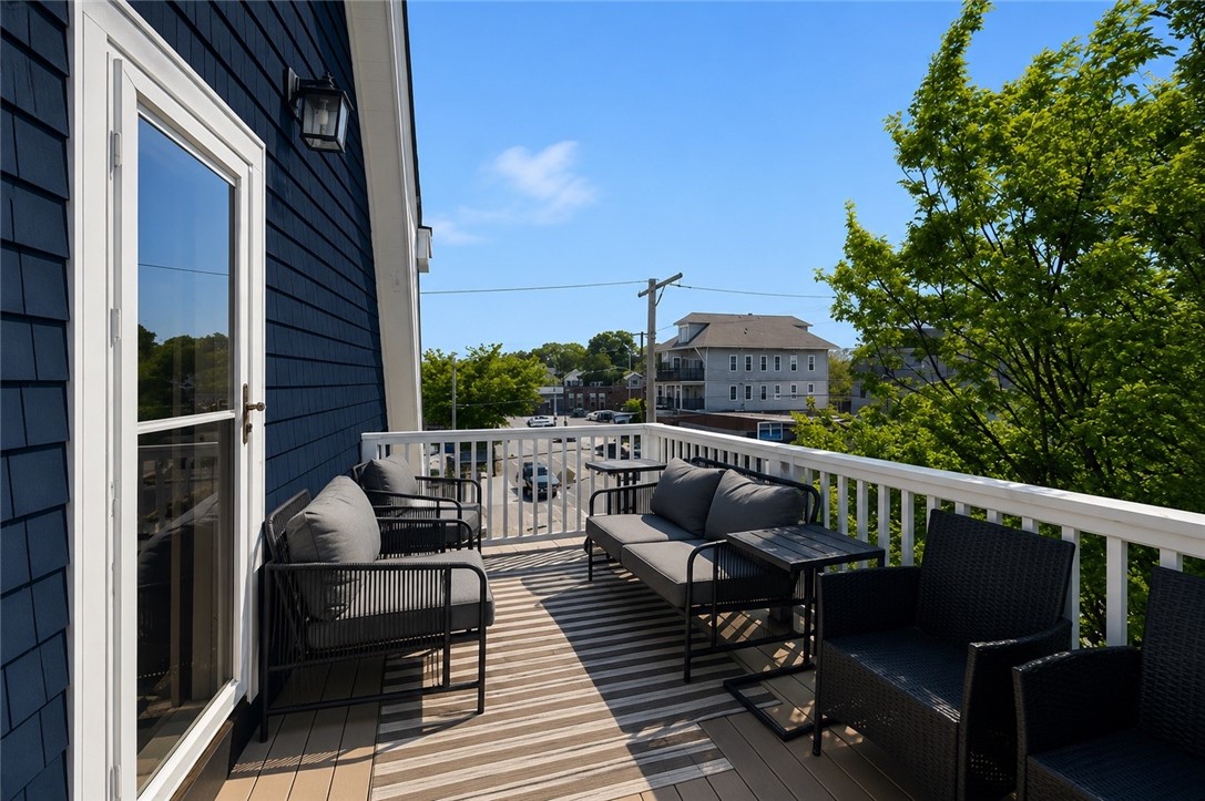 841 Hope Street 3
