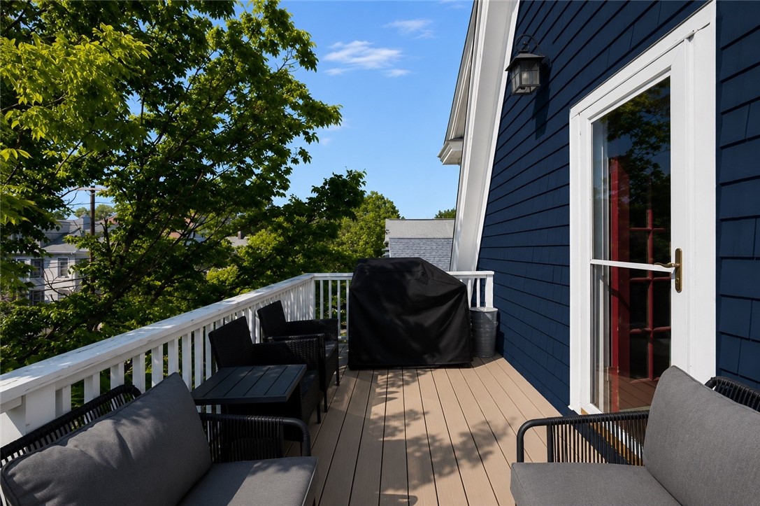 841 Hope Street 3