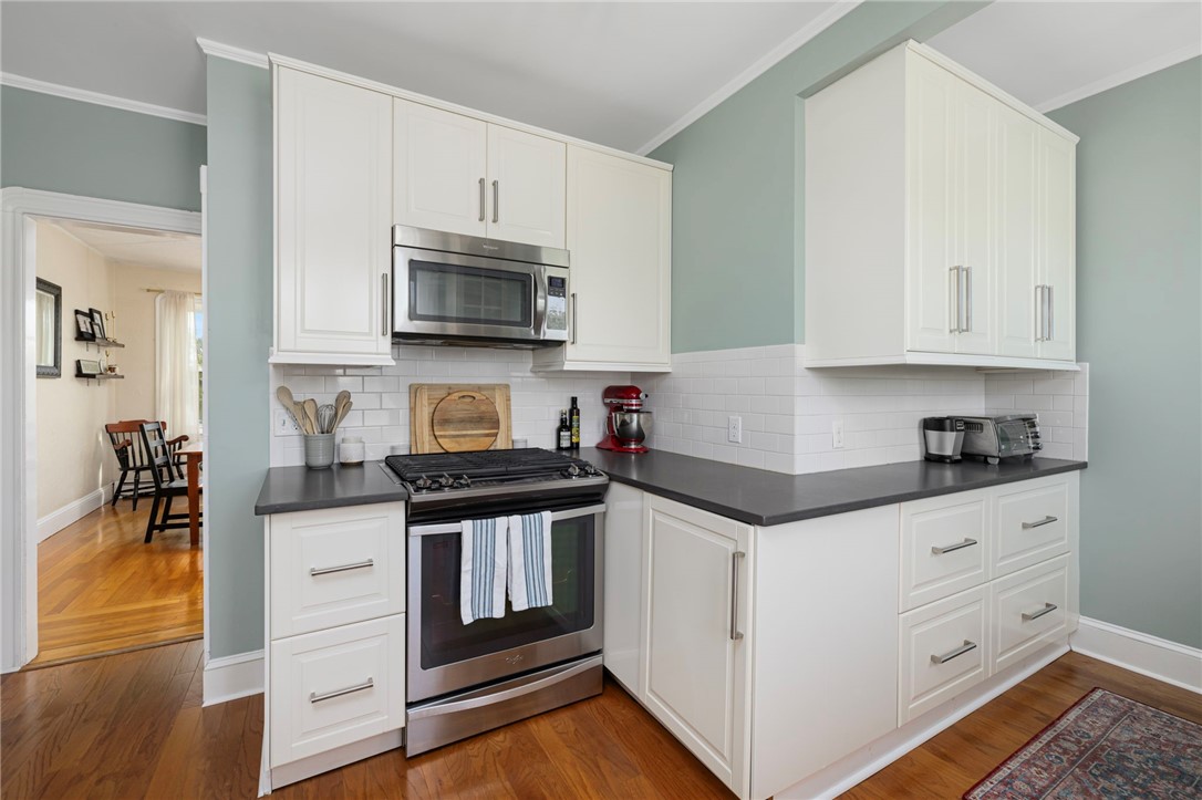 841 Hope Street 3