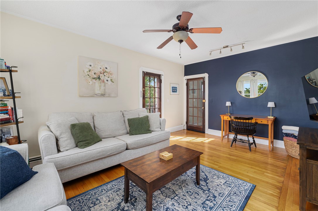 841 Hope Street 3