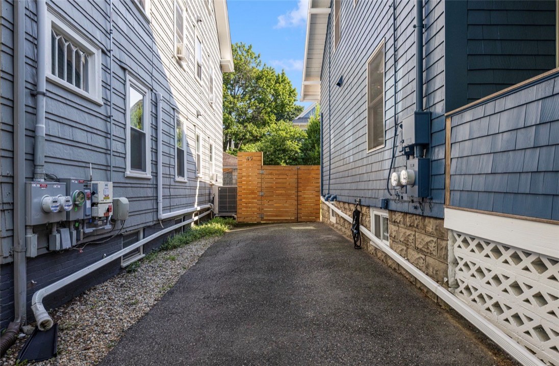 49 Methyl Street