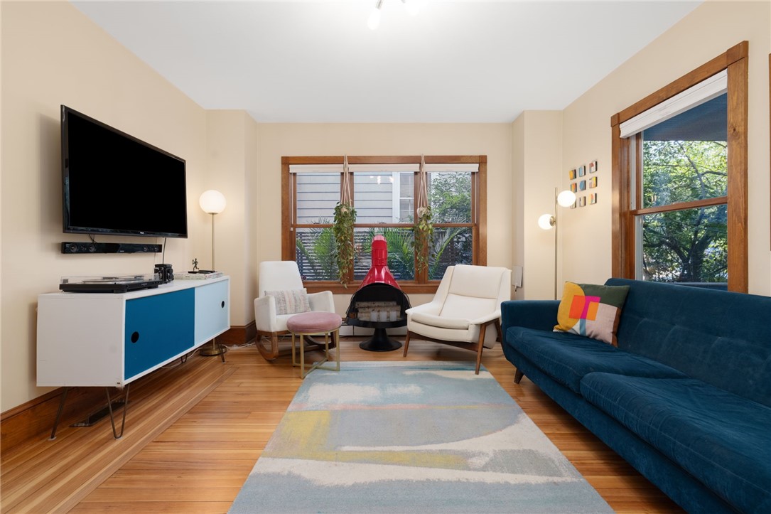 49 Methyl Street