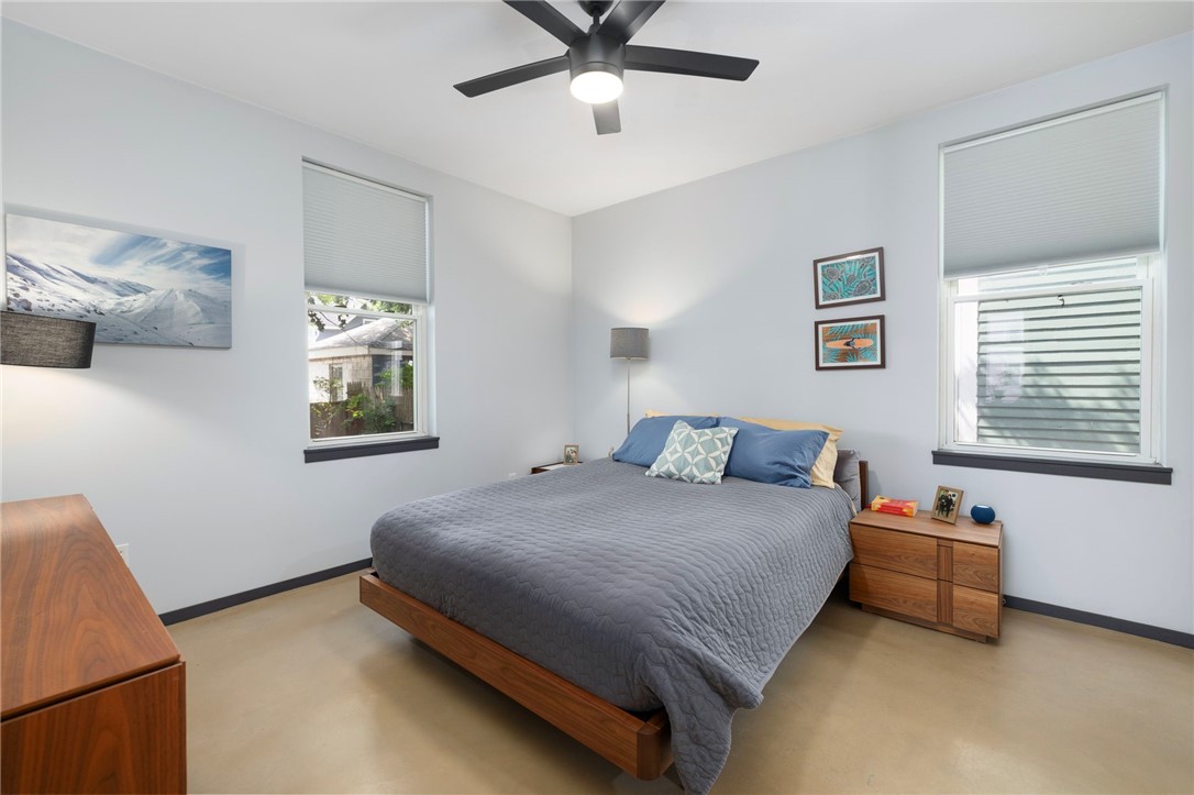 114 Ring Street 1