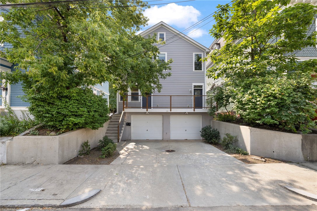 114 Ring Street 1