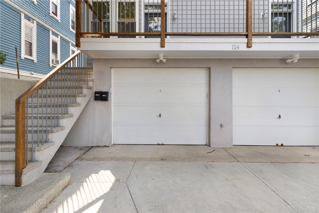 114 Ring Street 1