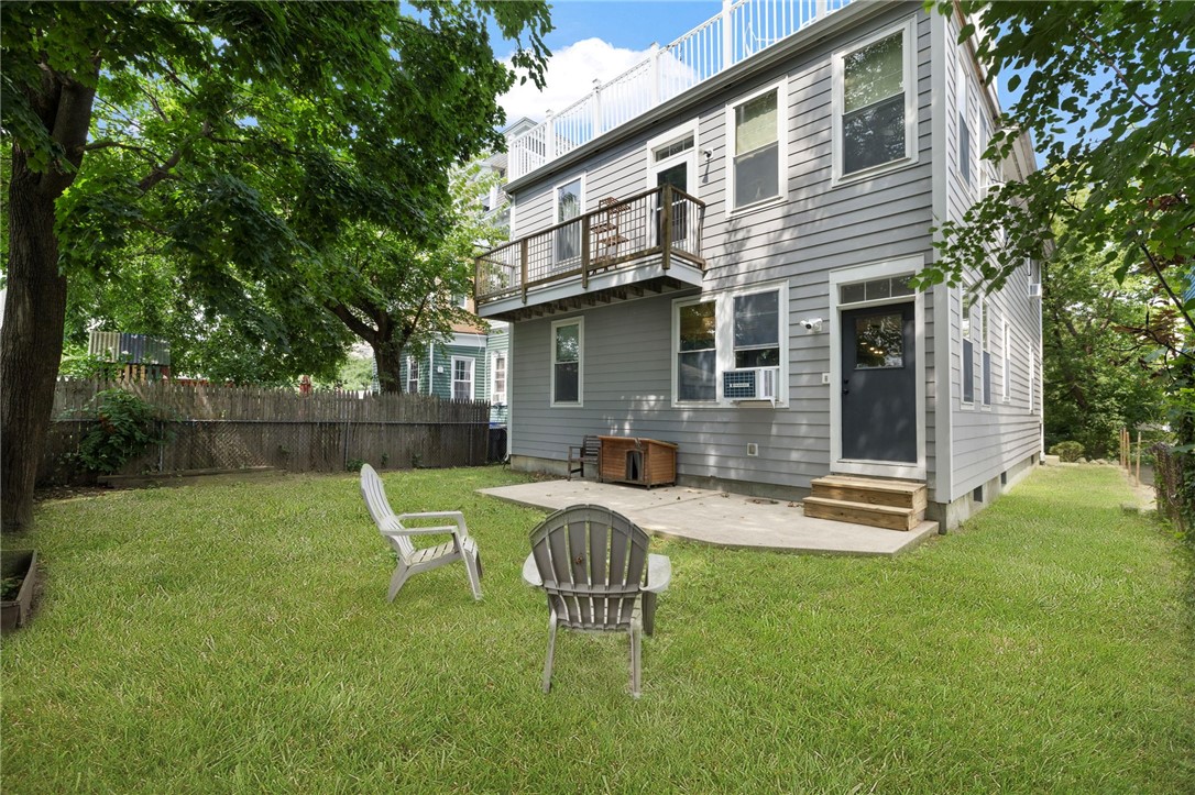 114 Ring Street 1