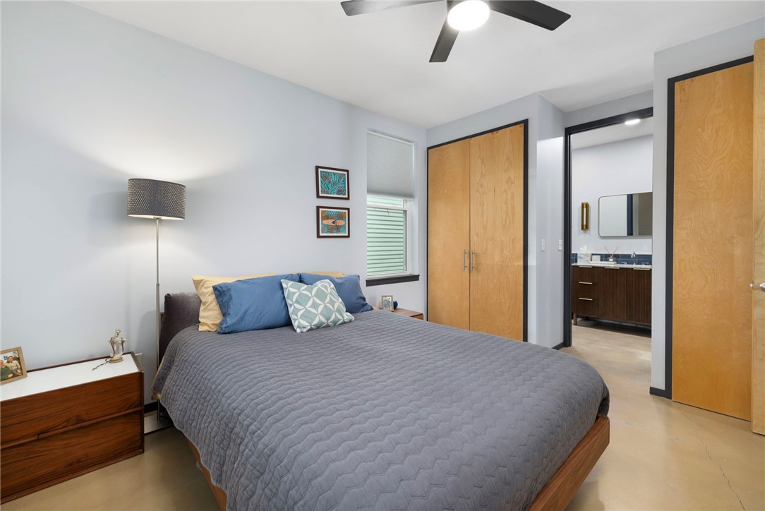 114 Ring Street 1