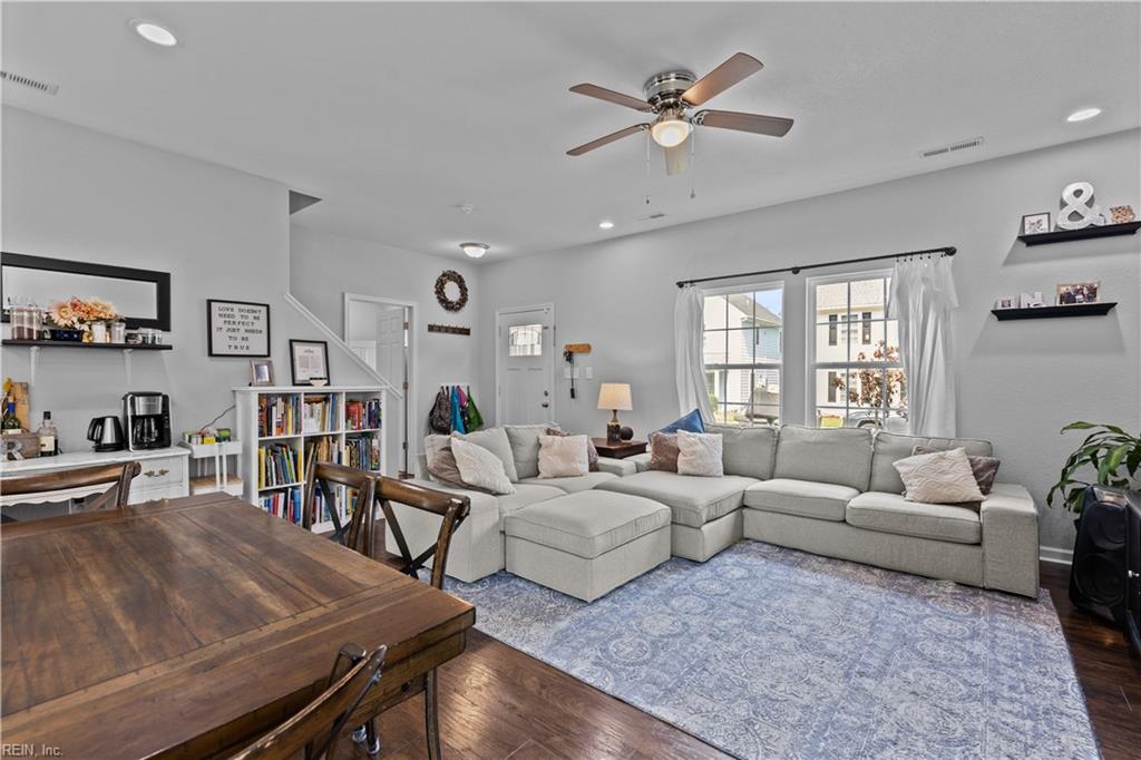 12 Cushing ST