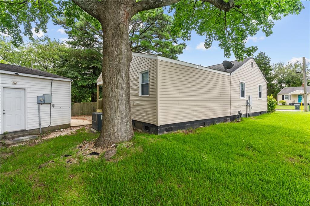 256 Burgoyne Rd RD