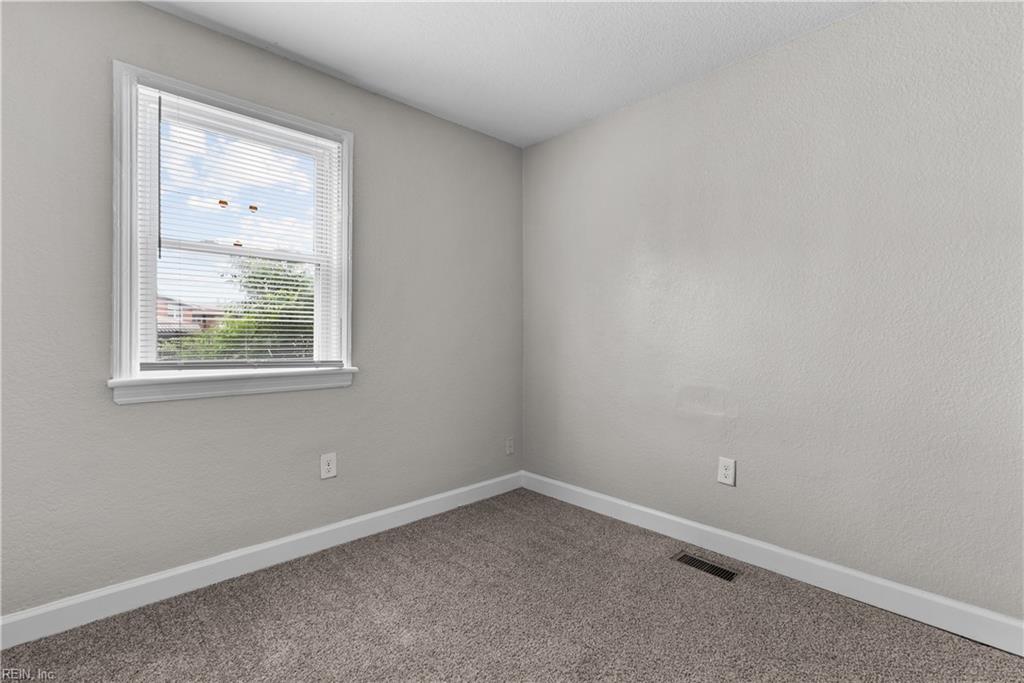 256 Burgoyne Rd RD