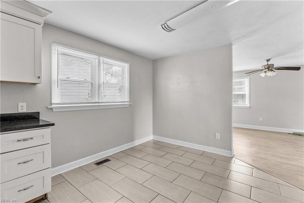 256 Burgoyne Rd RD