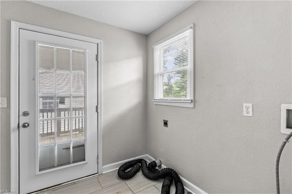256 Burgoyne Rd RD