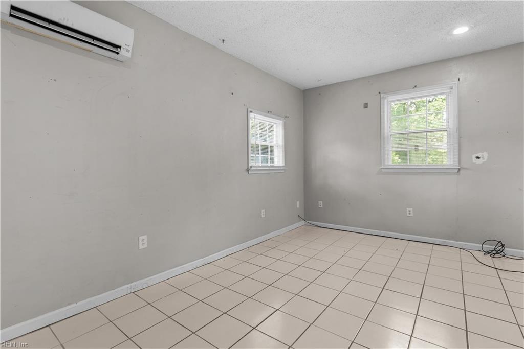 256 Burgoyne Rd RD