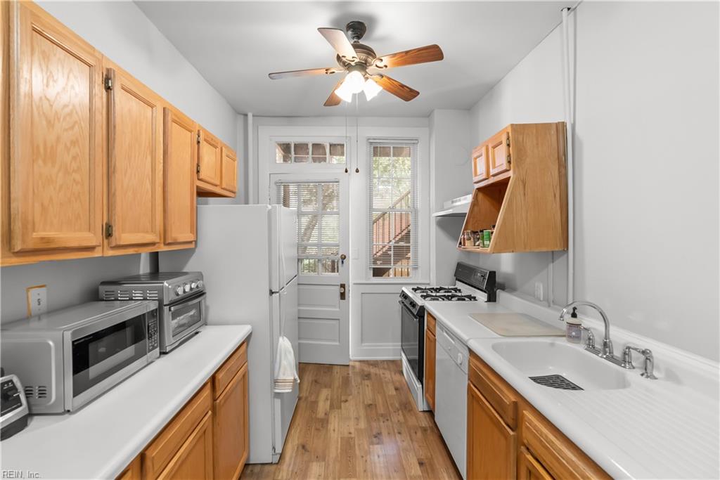 600 W Olney RD 102