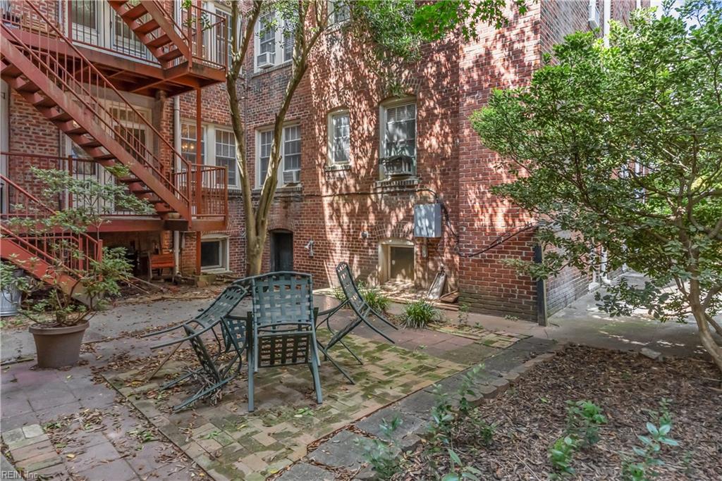 600 W Olney RD 102