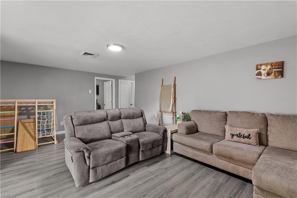 3229 Bow Creek BLVD