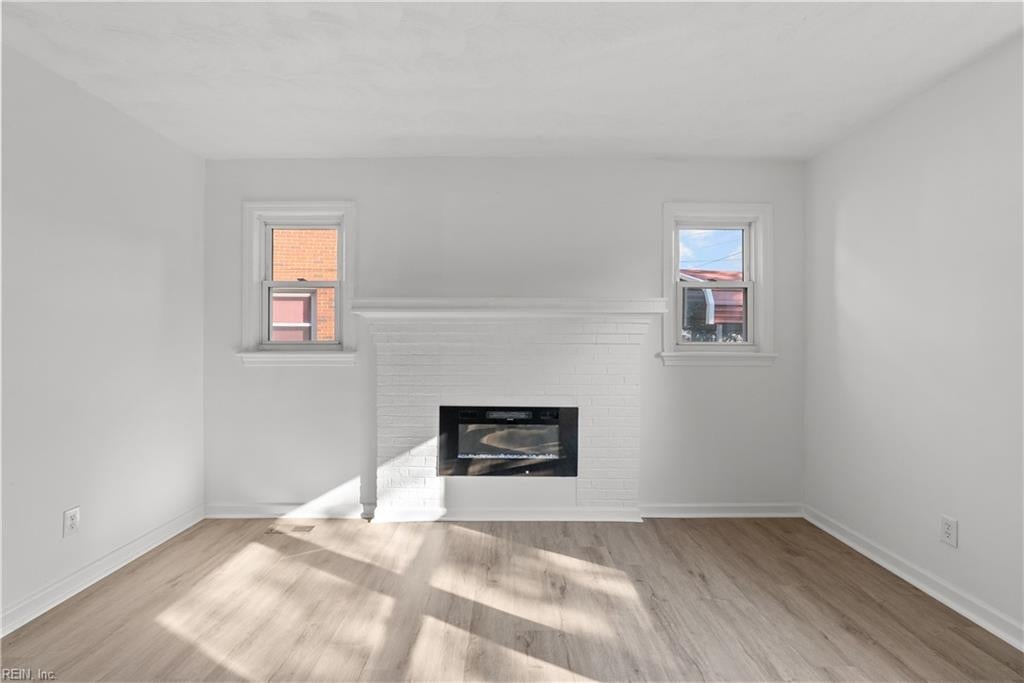 1305 Merrimac AVE