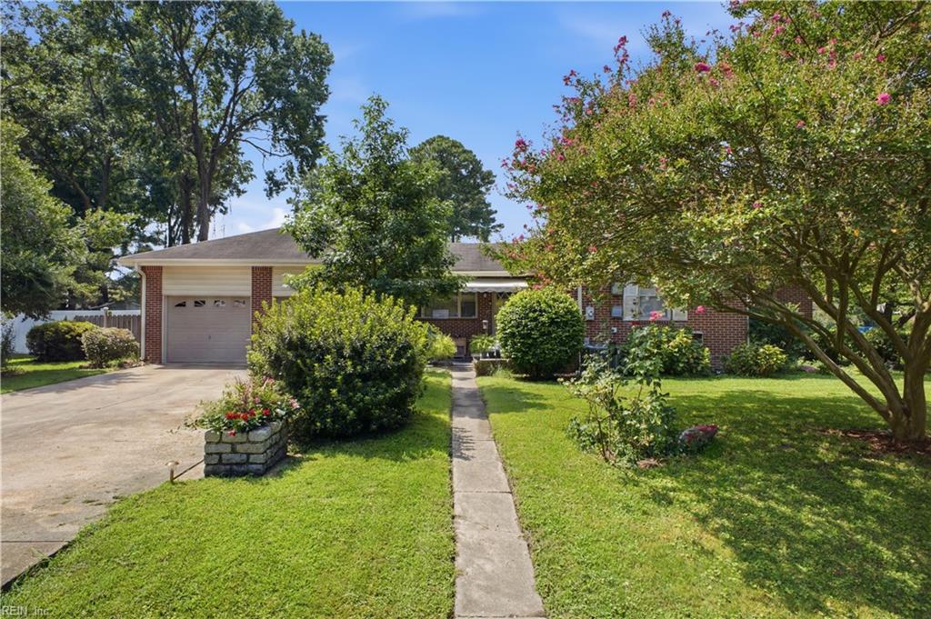 3460 Macdonald RD