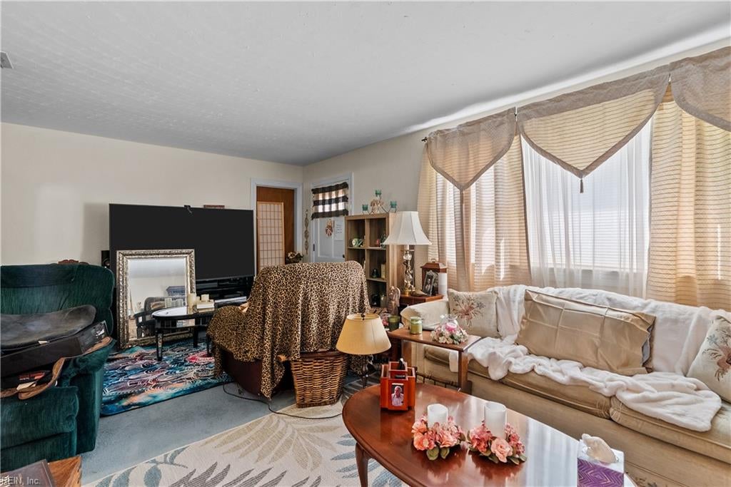 3460 Macdonald RD