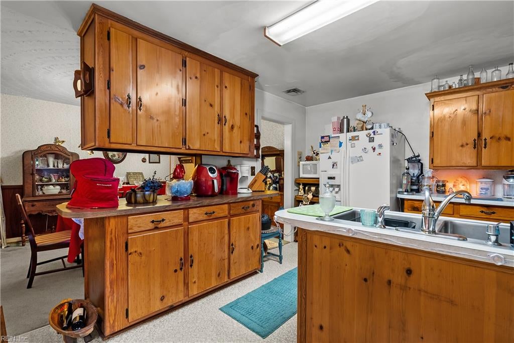 3460 Macdonald RD