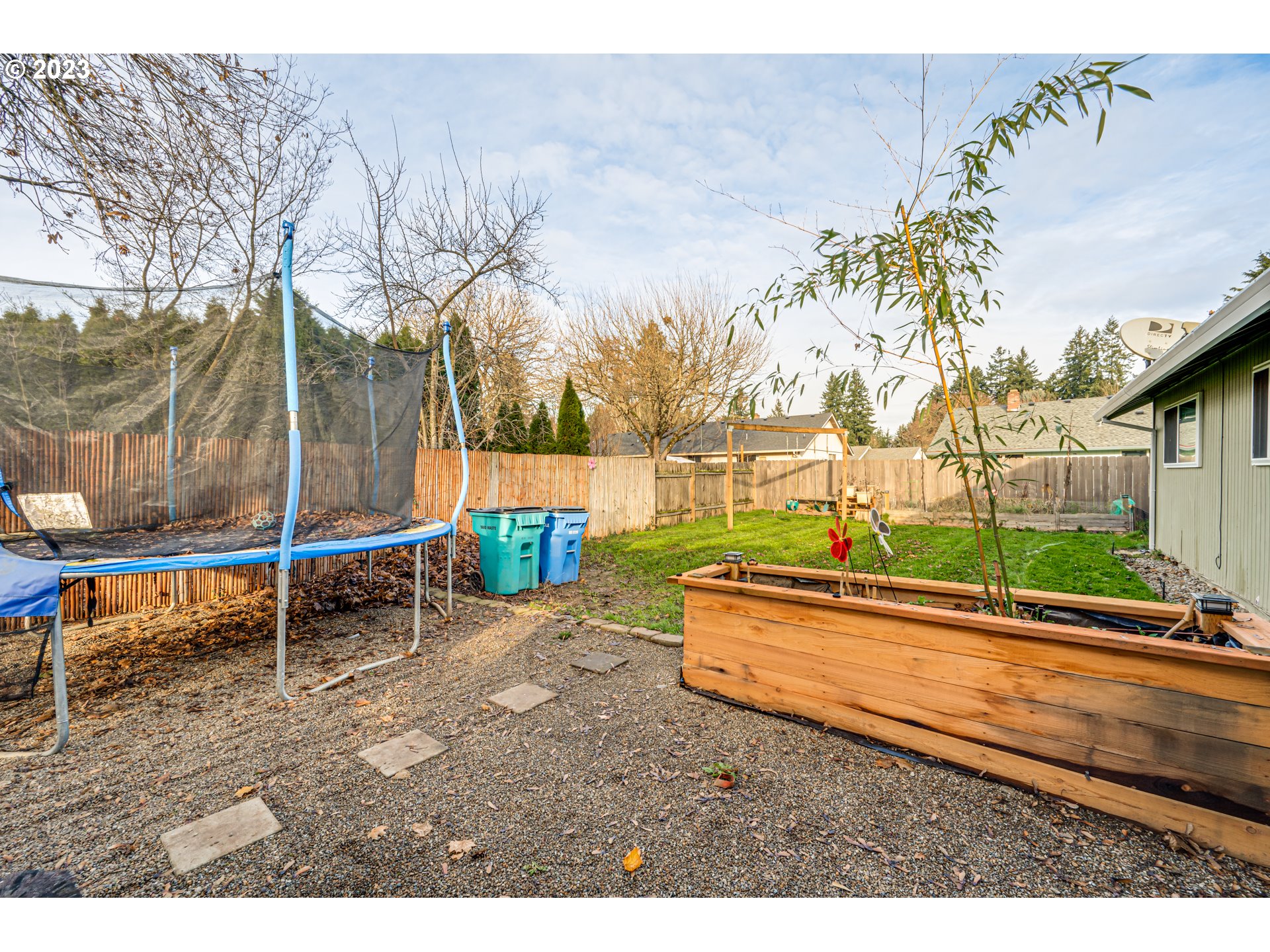 8504 NW GREENBRIAR DR