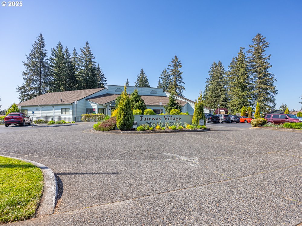 2512 SE BAYPOINT DR L38