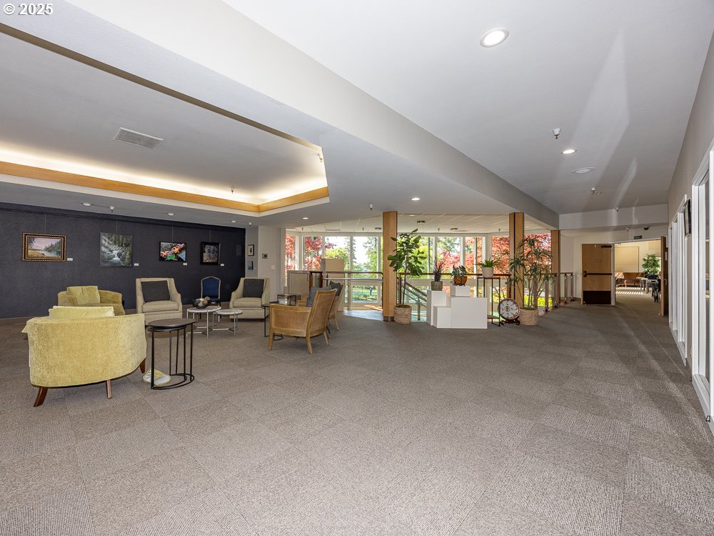 2512 SE BAYPOINT DR L38