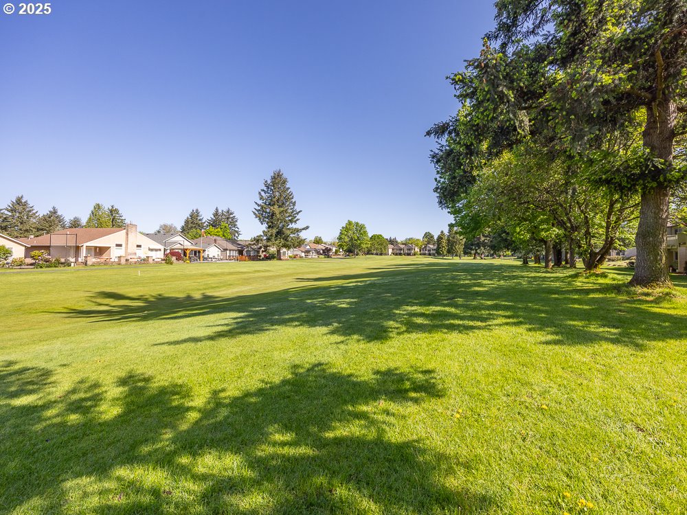 2512 SE BAYPOINT DR L38