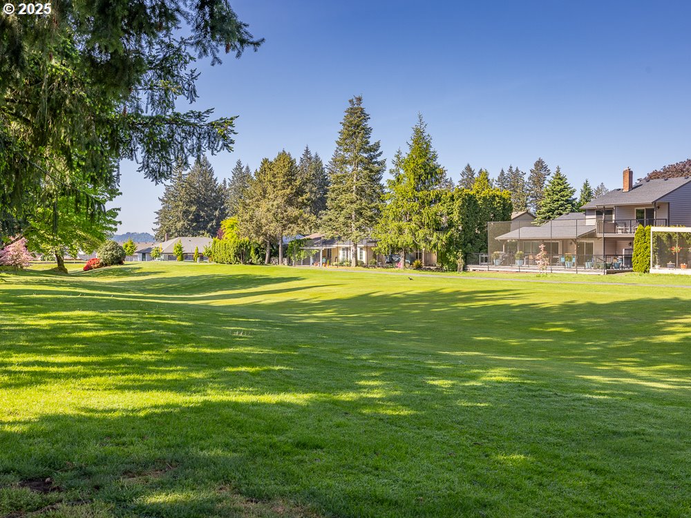 2512 SE BAYPOINT DR L38