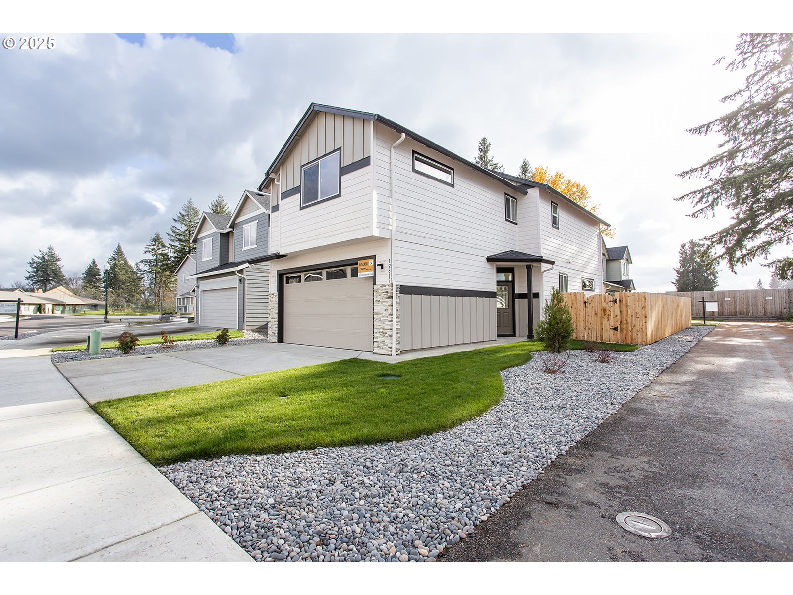 12815 NE 109TH ST