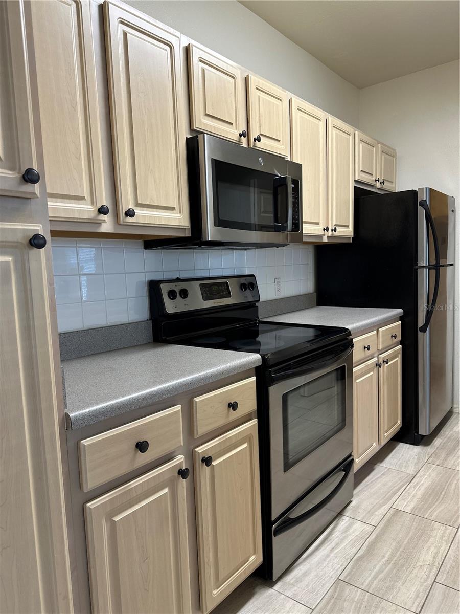 420 SUMMIT RIDGE PL #214