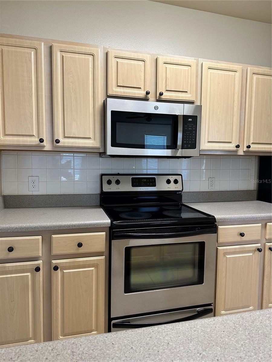 420 SUMMIT RIDGE PL #214