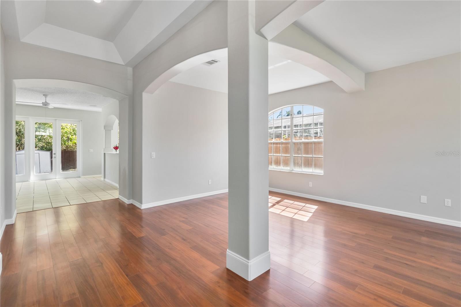 1870 BRIDGEVIEW CIR
