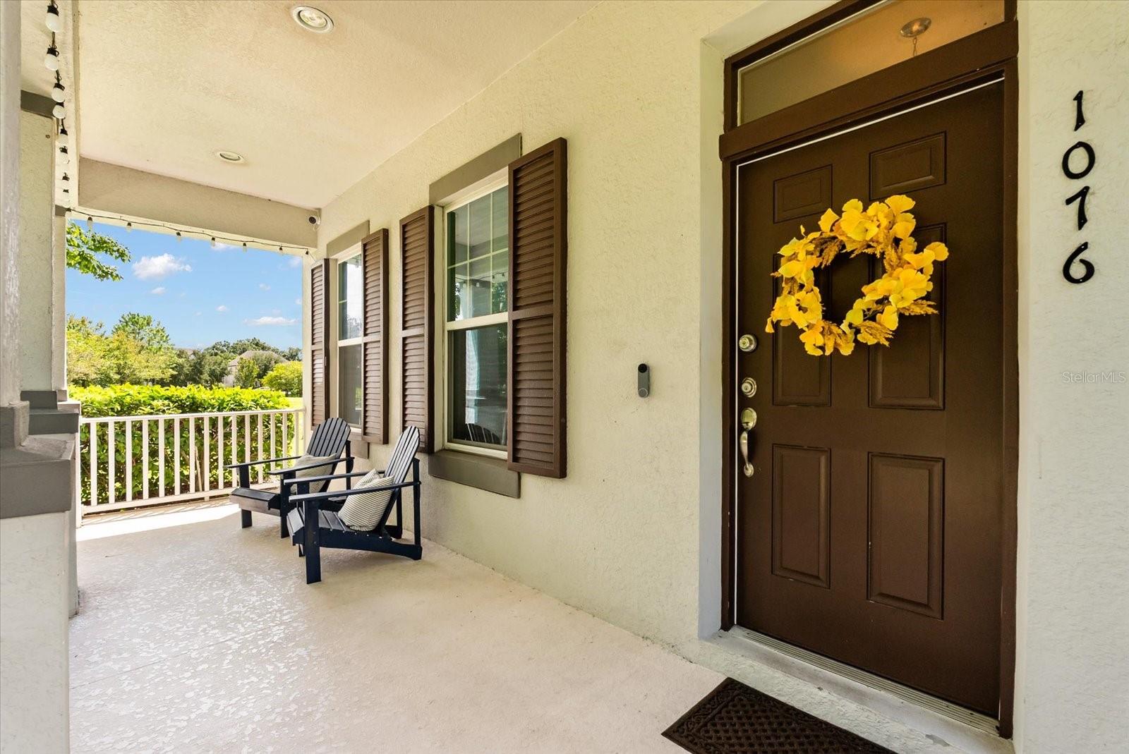1076 AVILA LN